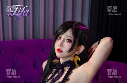 图包时间！Tiny Asa的弗里伦写真，带你感受那份微妙的魅力。